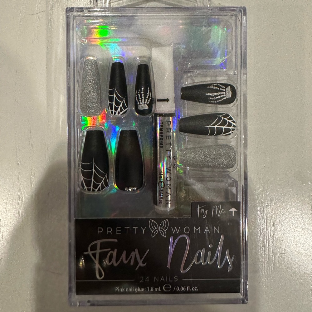 24pc Halloween Faux Nails set